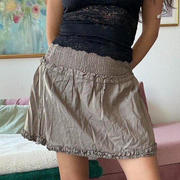 Green Khaki Mini Skirt - Picture 1 of 5
